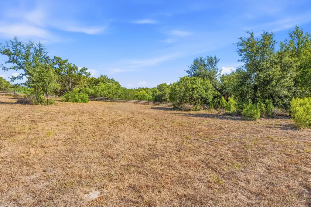 10400 Lake Park Drive Dripping Springs TX 78620
