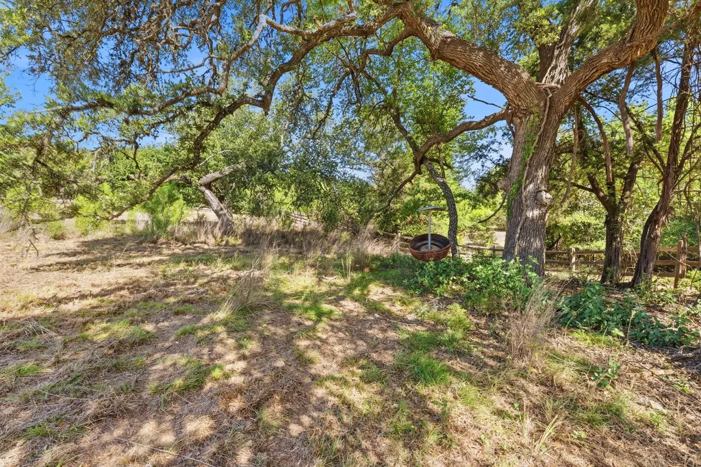 10400 Lake Park Drive Dripping Springs TX 78620