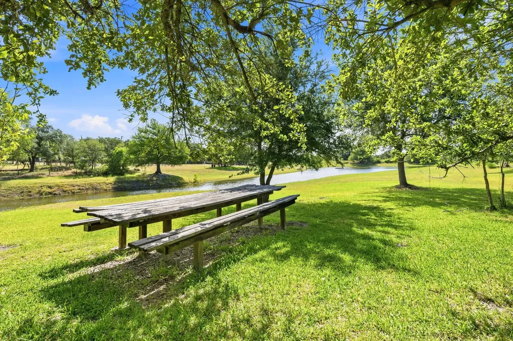 10400 Lake Park Drive Dripping Springs TX 78620