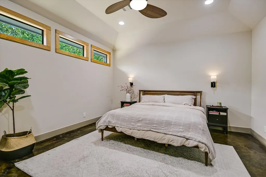 5815 Duval Street Austin TX 78752
