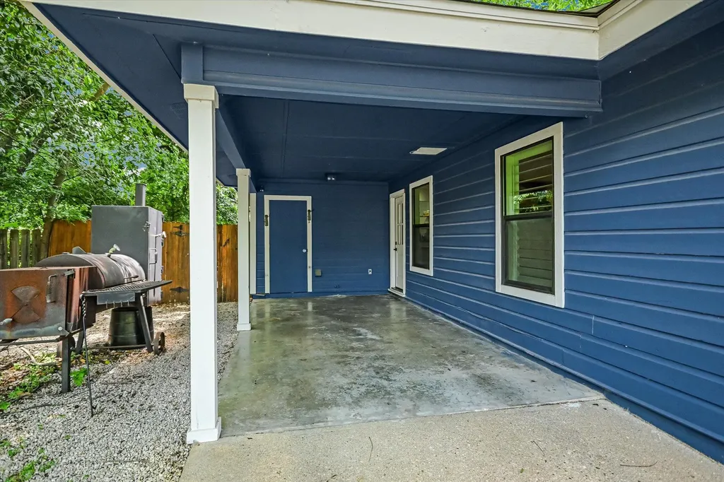 5815 Duval Street Austin TX 78752