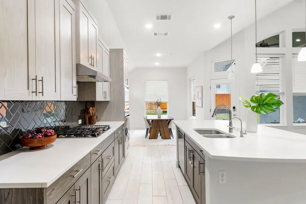 17801 Dufour Drive Austin TX 78738