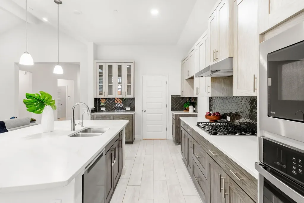 17801 Dufour Drive Austin TX 78738