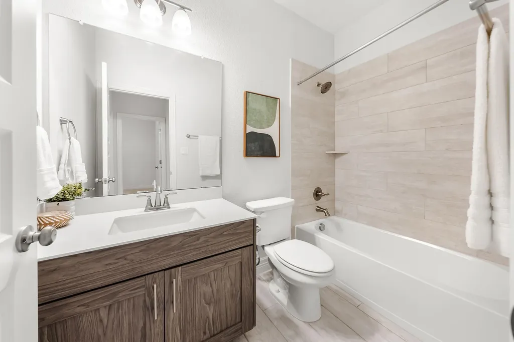 17801 Dufour Drive Austin TX 78738