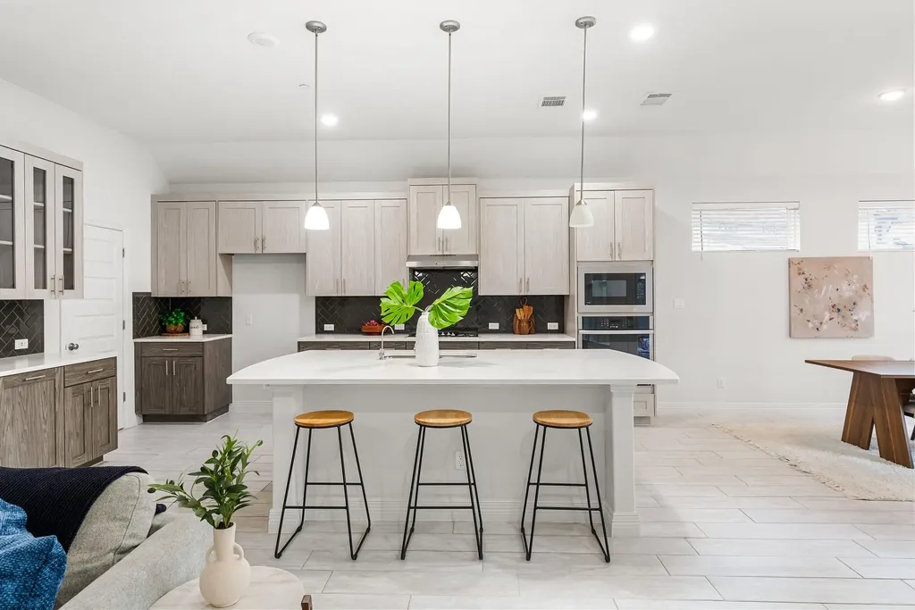 17801 Dufour Drive Austin TX 78738