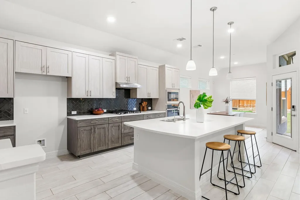 17801 Dufour Drive Austin TX 78738