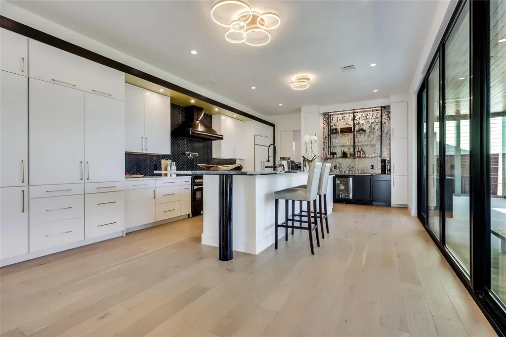 4600 Gillis Street Austin TX 78745