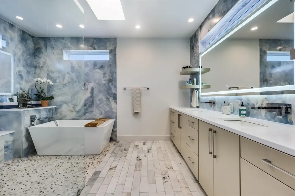4600 Gillis Street Austin TX 78745