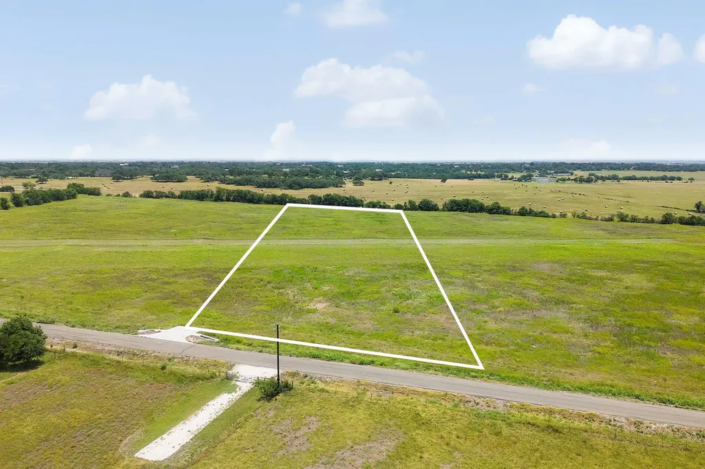 1200 County Road 153 - Lot 8 Georgetown TX 78626