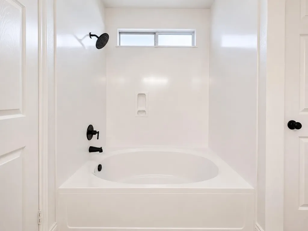 906 W South Street Leander TX 78641