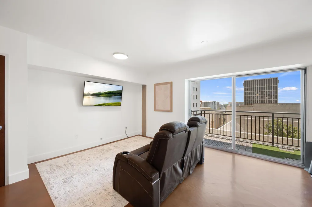 800 Brazos Street Austin TX 78701