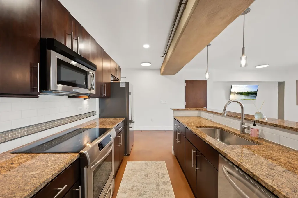 800 Brazos Street Austin TX 78701