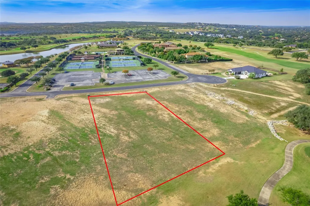 1416 Kahala Sunset Drive Spicewood TX 78669