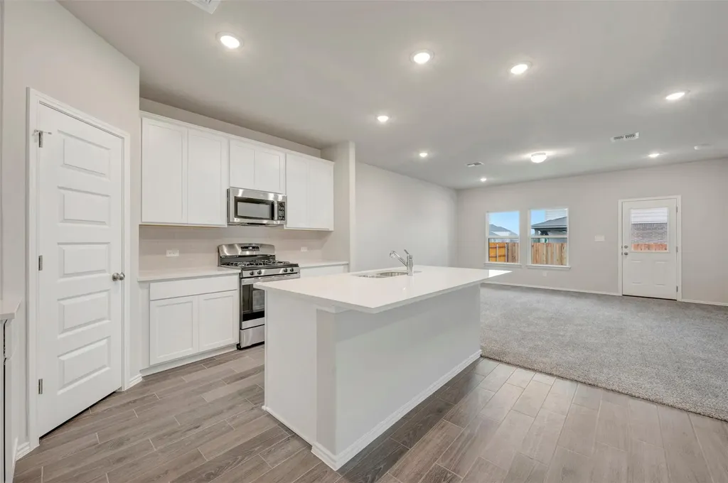 126 Big Banyan Drive Dripping Springs TX 78620