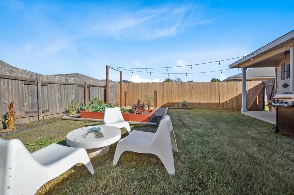 7608 Cayenne Lane Austin TX 78741