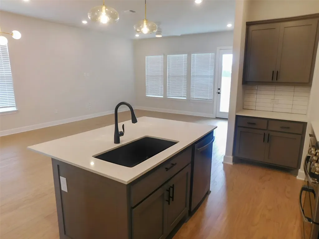 11808 Dillon Falls Drive Austin TX 78747