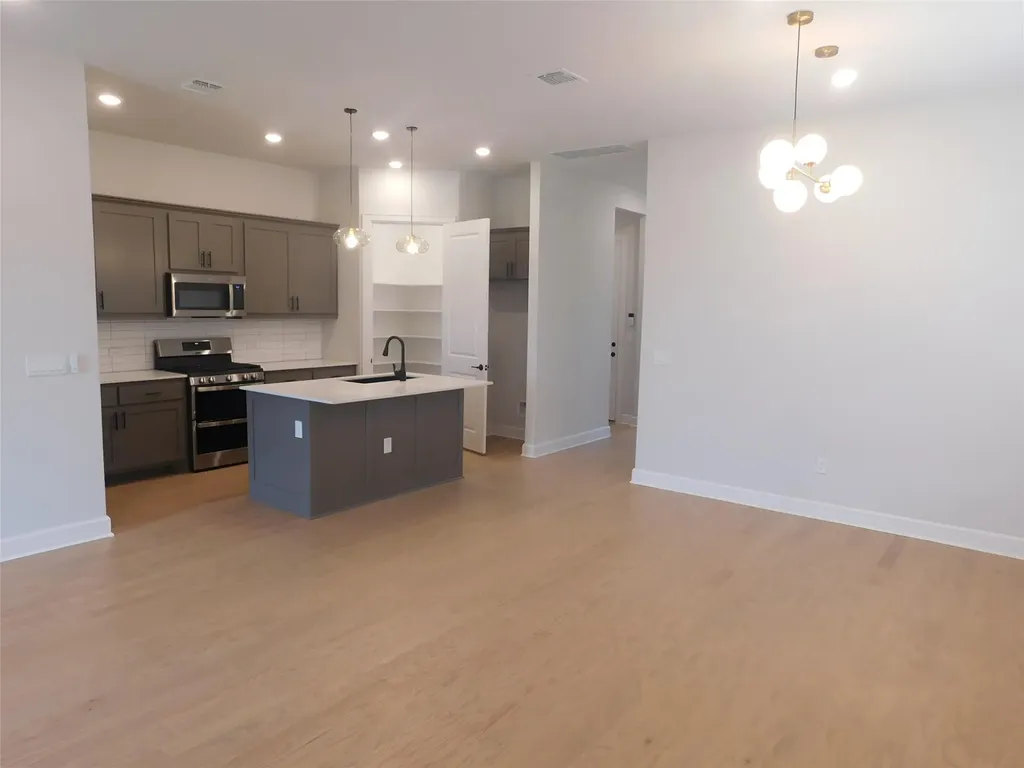 11808 Dillon Falls Drive Austin TX 78747