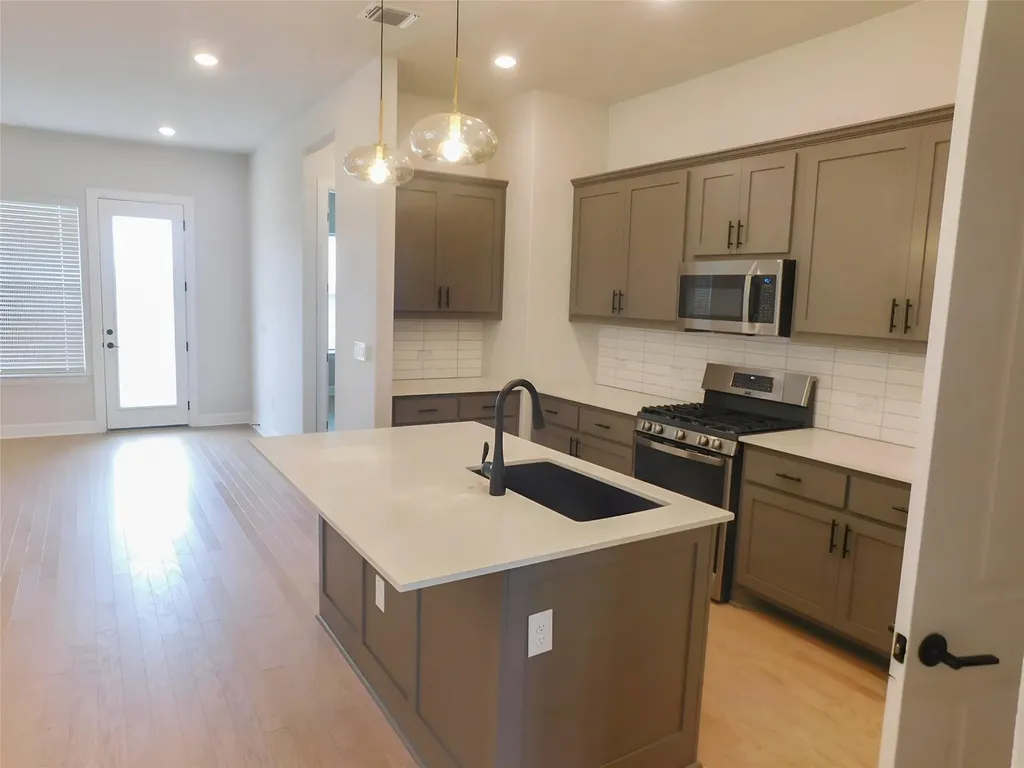 11808 Dillon Falls Drive Austin TX 78747