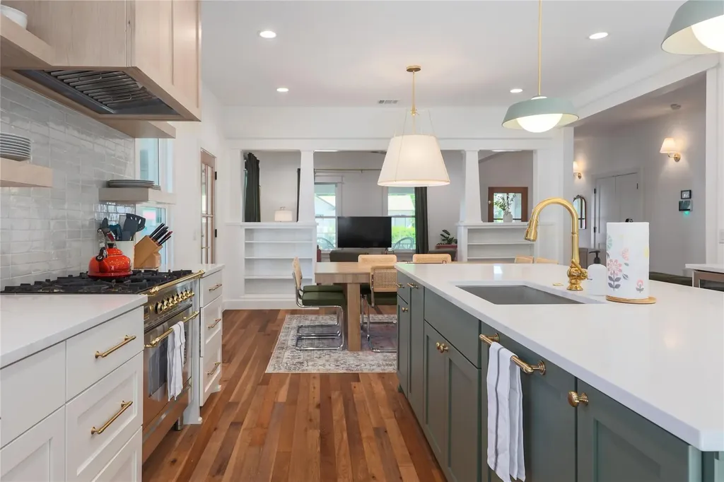 1701 Willow Street Austin TX 78702
