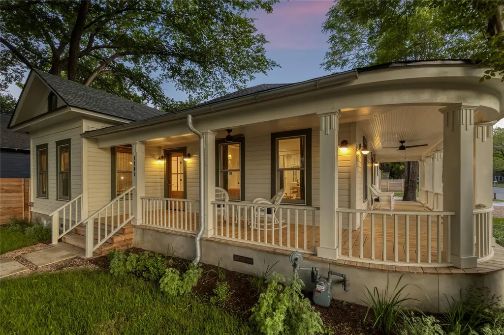 1701 Willow Street Austin TX 78702