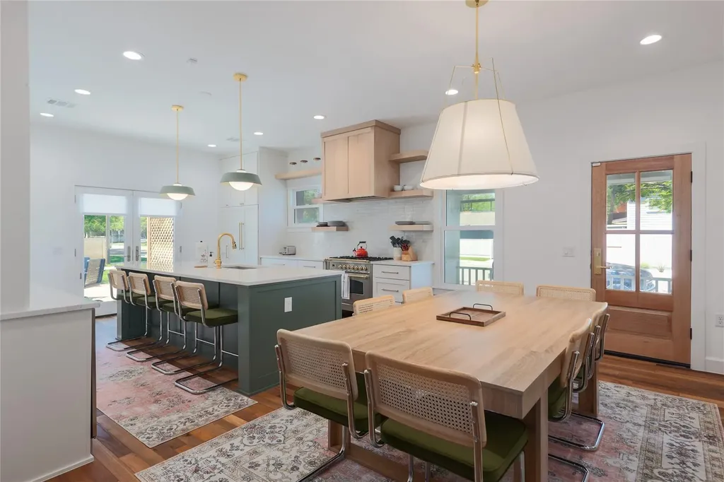 1701 Willow Street Austin TX 78702