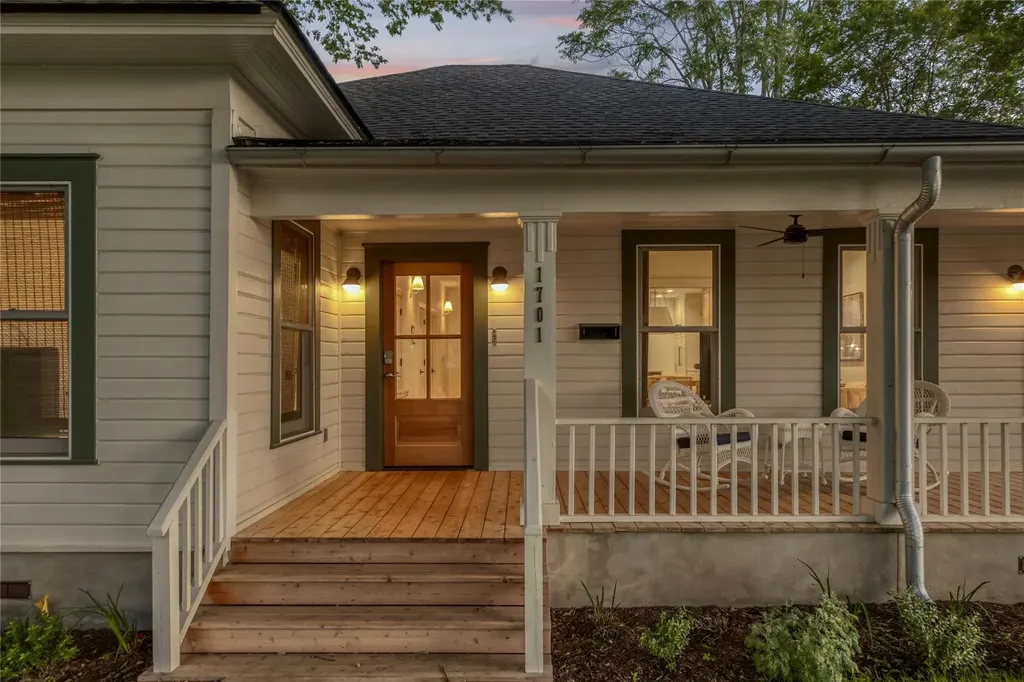 1701 Willow Street Austin TX 78702