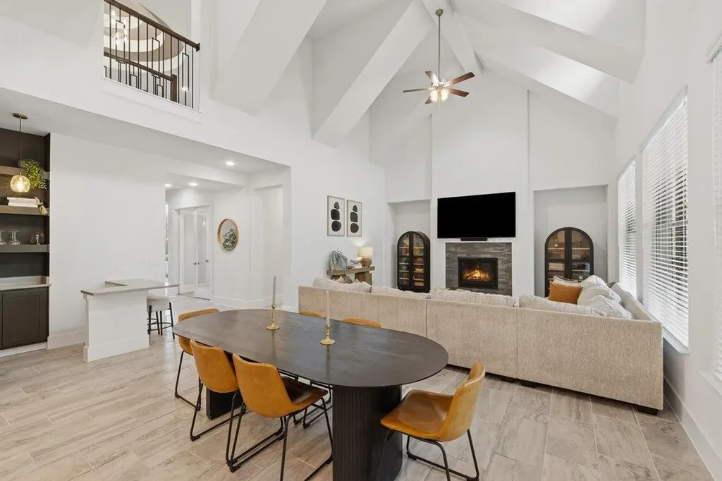 5824 Antelope Well Lane Austin TX 78738