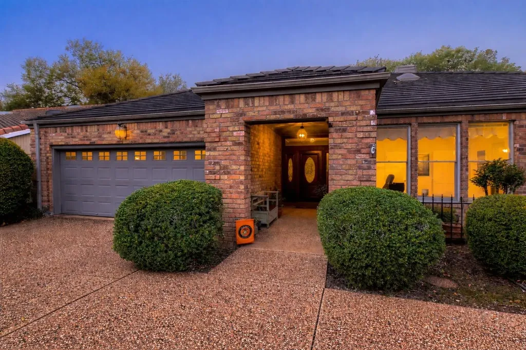 10904 Legends Lane Austin TX 78747