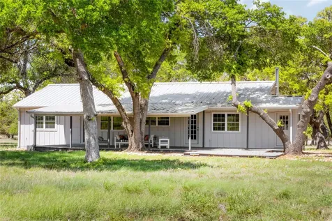 9695 W Us 290 Highway Hye TX 78635