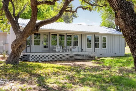 9695 W Us 290 Highway Hye TX 78635