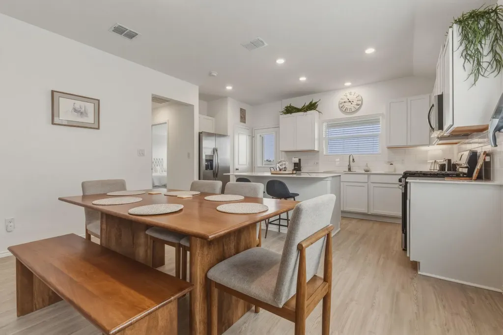 185 Sormonne Loop Kyle TX 78640