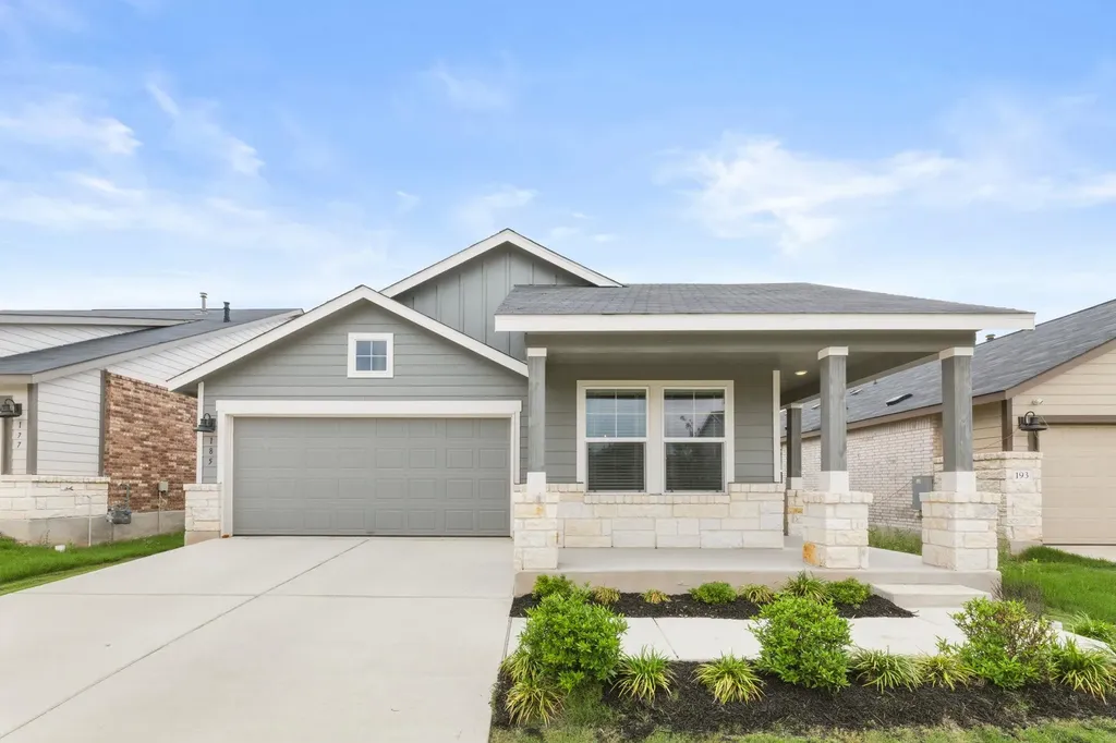 185 Sormonne Loop Kyle TX 78640