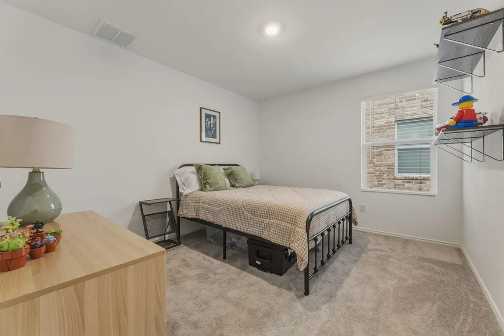 185 Sormonne Loop Kyle TX 78640