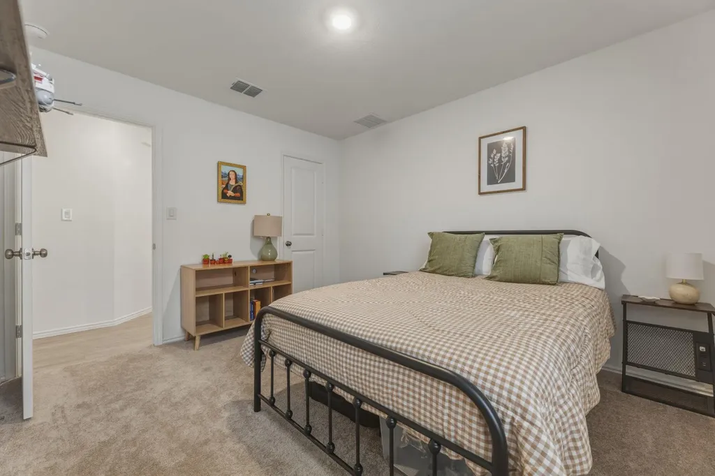 185 Sormonne Loop Kyle TX 78640