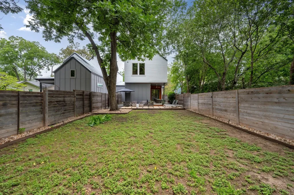 1409 Alegria Road Austin TX 78757
