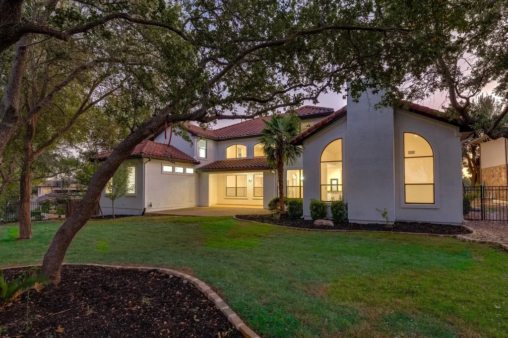 11516 Eagles Glen Drive Austin TX 78732