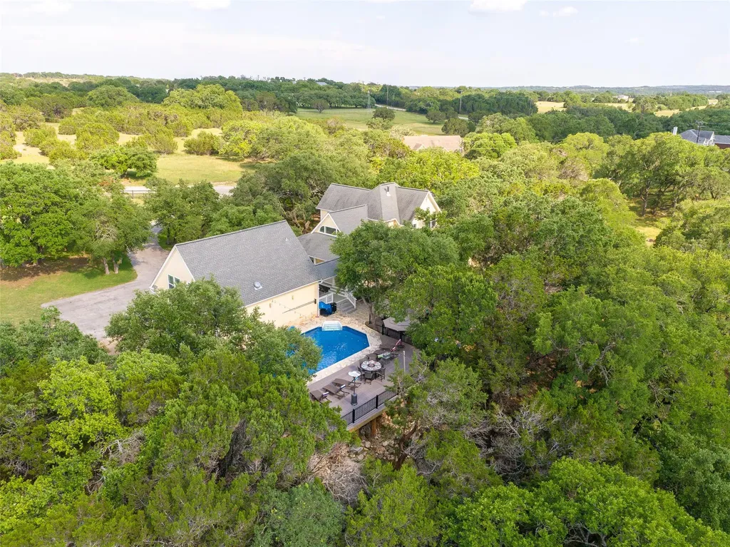 223 Twidwell Dripping Springs TX 78620