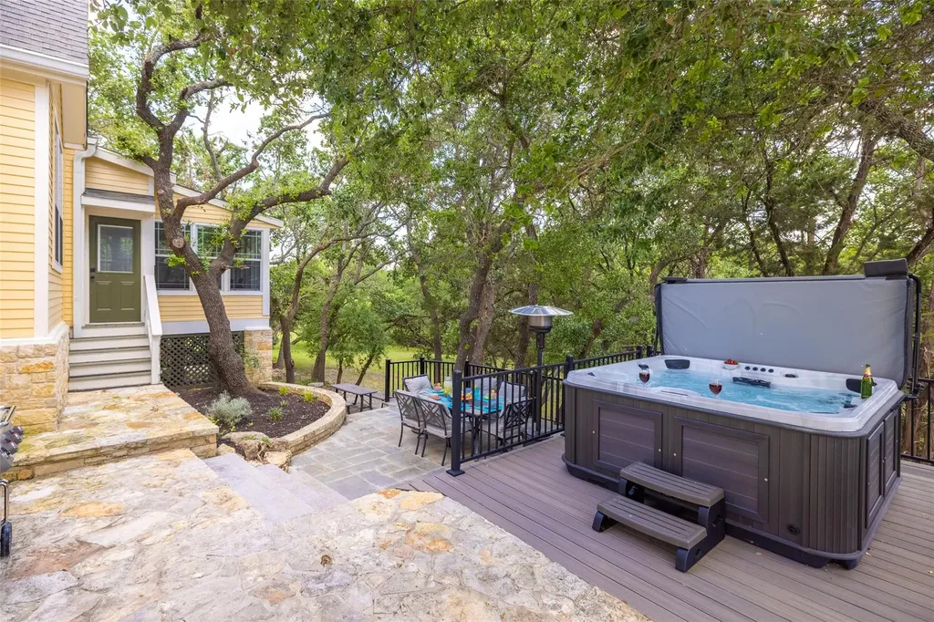 223 Twidwell Dripping Springs TX 78620