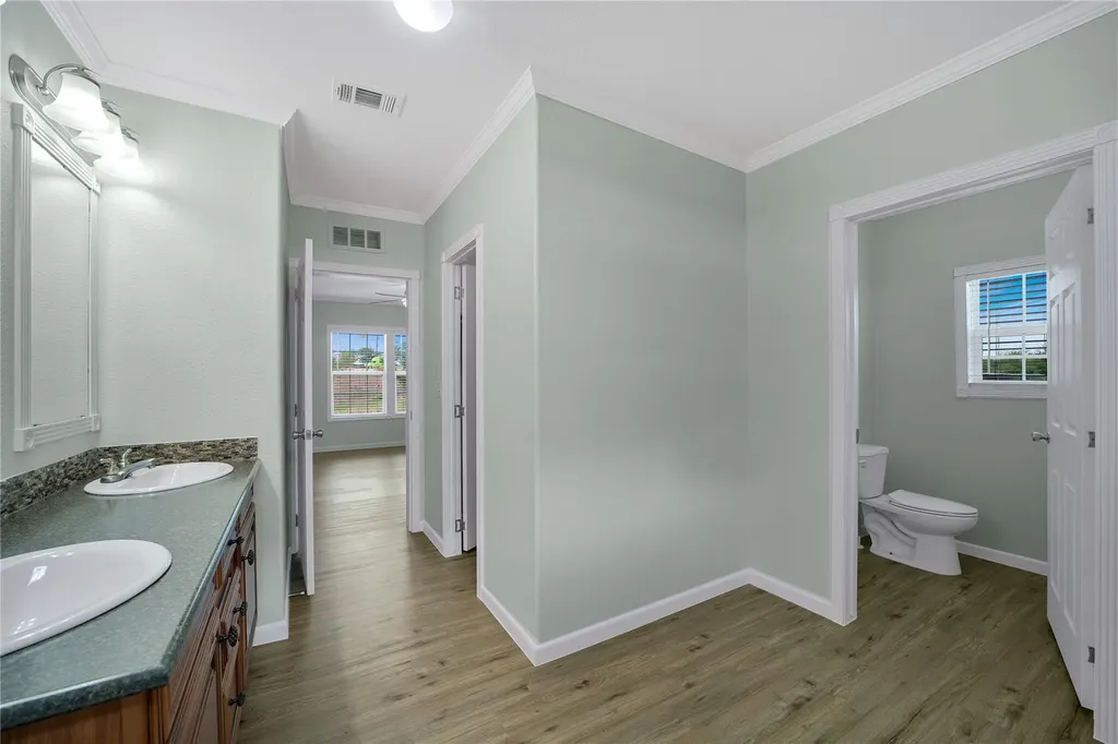 480 Holz Road Niederwald TX 78640
