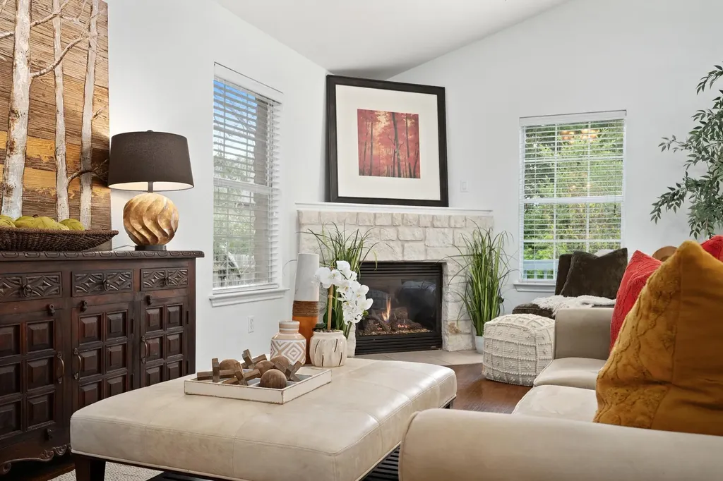 10713 Chippenhook Court Austin TX 78748