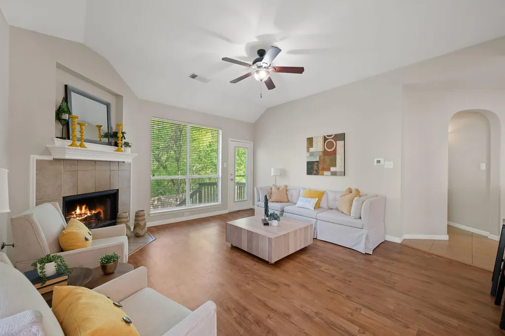 2054 Kimbrook Drive Round Rock TX 78681