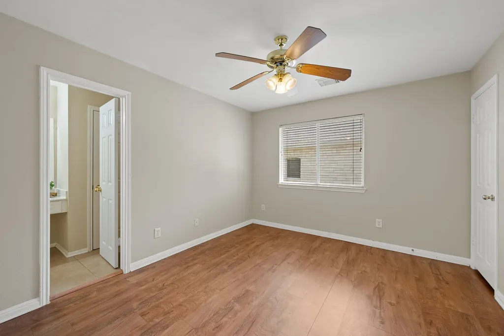 2054 Kimbrook Drive Round Rock TX 78681
