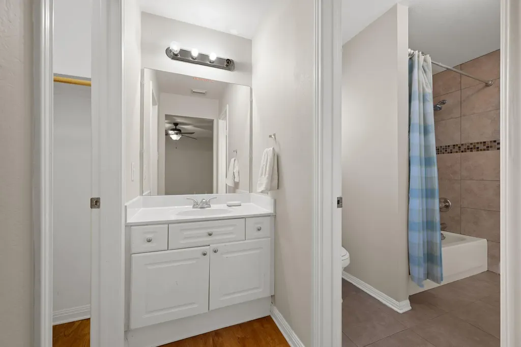 2054 Kimbrook Drive Round Rock TX 78681