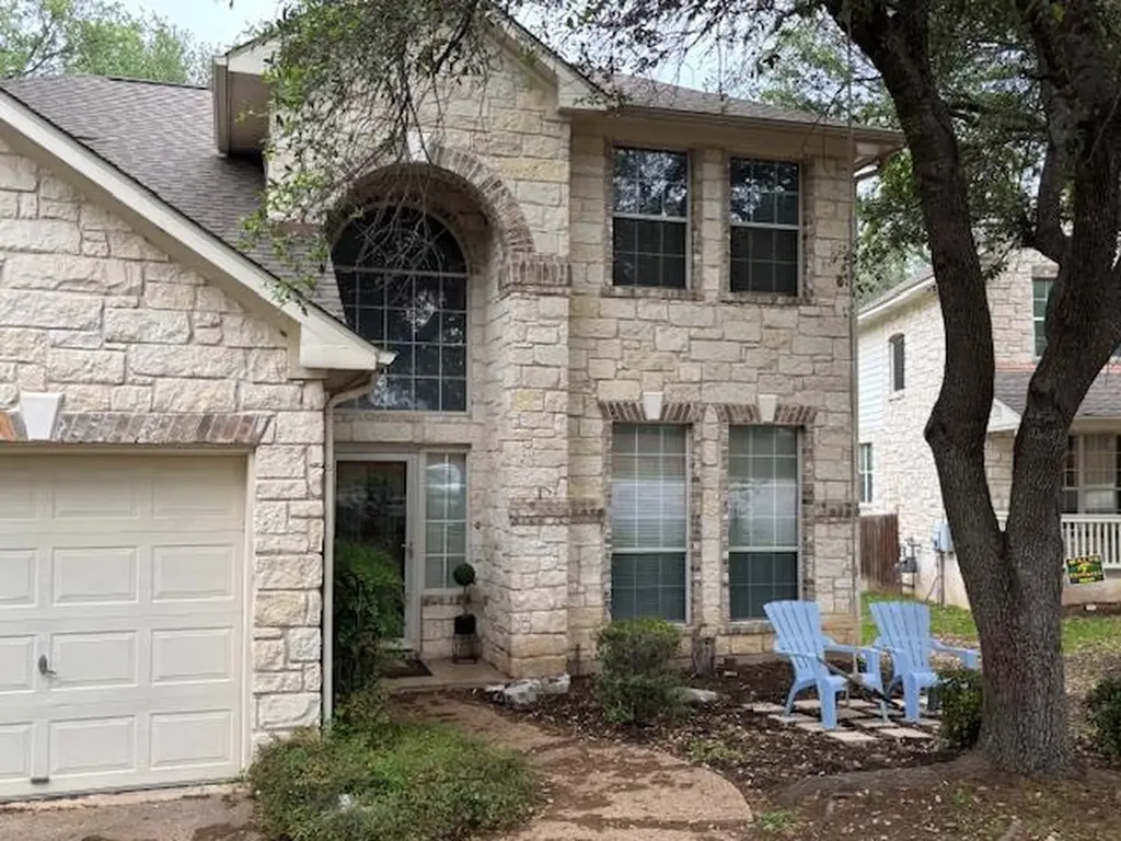 2054 Kimbrook Drive Round Rock TX 78681