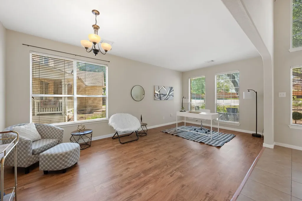 2054 Kimbrook Drive Round Rock TX 78681