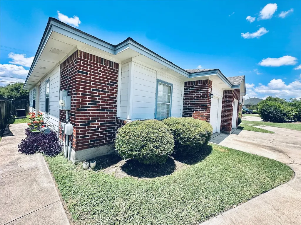 2873 Southampton Way Round Rock TX 78664