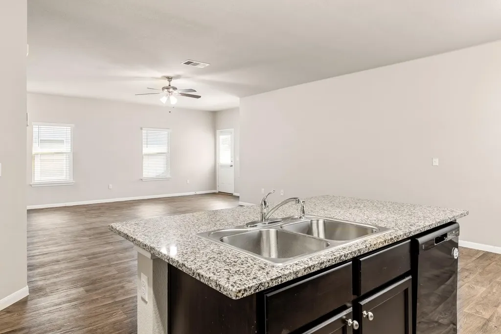 365 Cibolo Creek Drive Kyle TX 78640