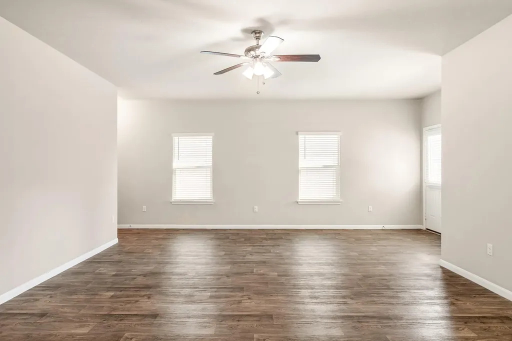 365 Cibolo Creek Drive Kyle TX 78640