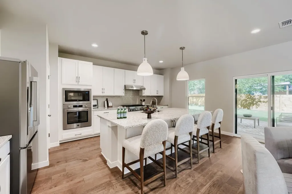 8012 Gault Street Austin TX 78757
