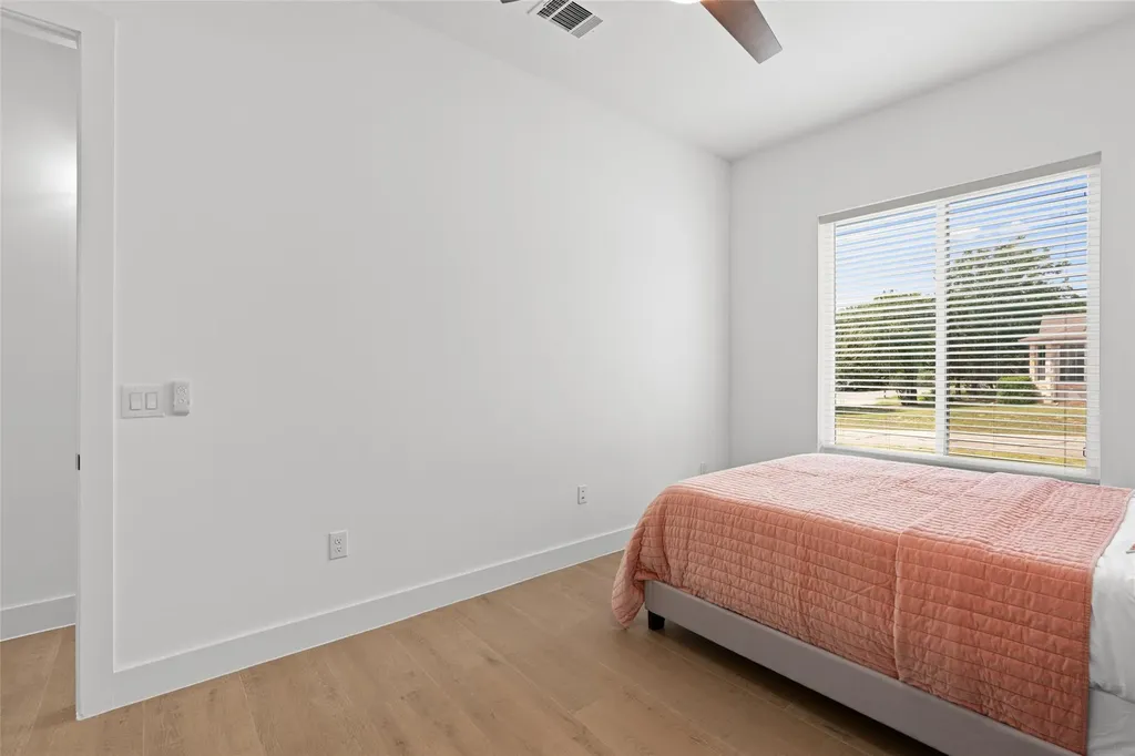 21408 Lakefront Drive Lago Vista TX 78645